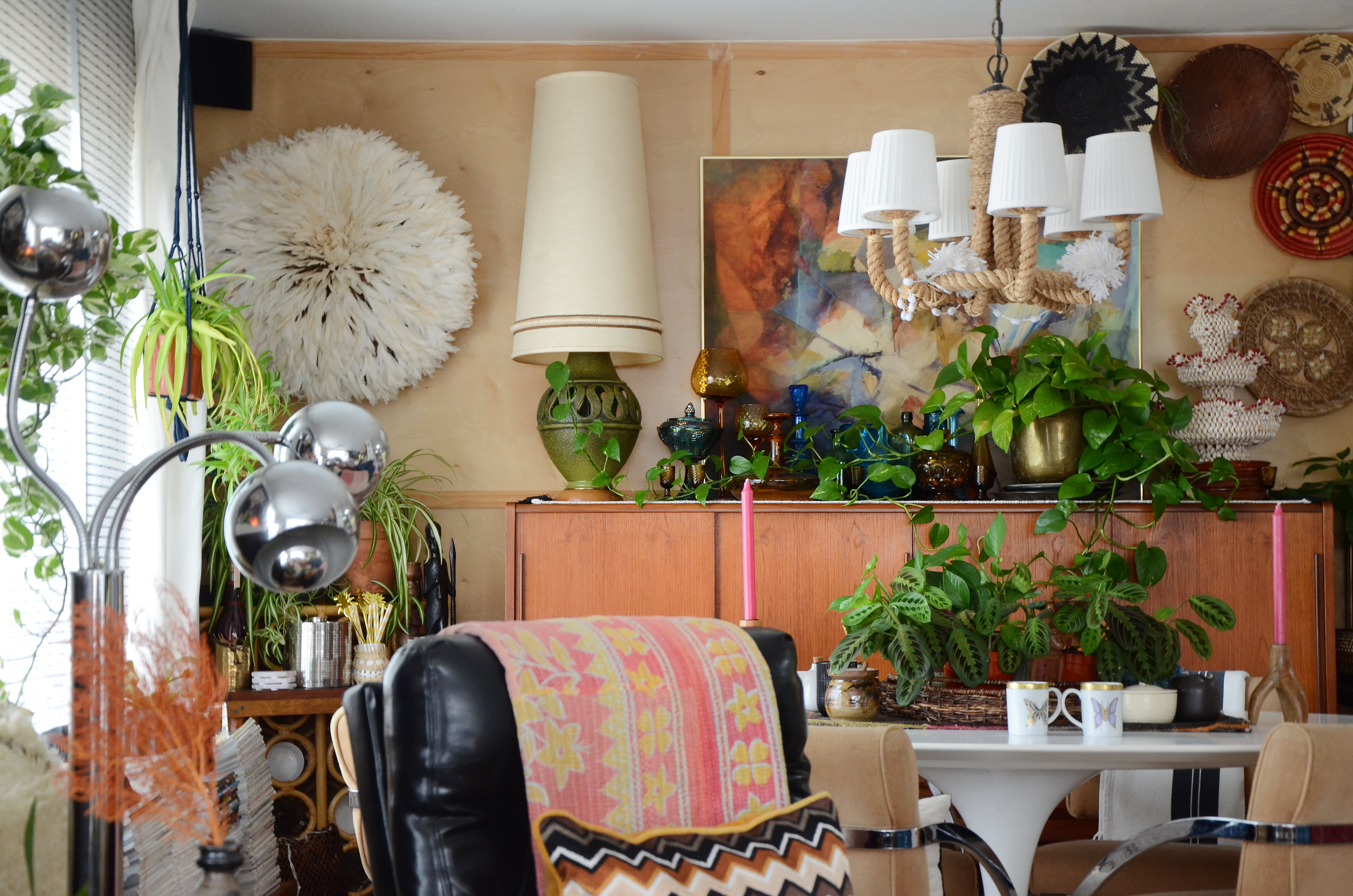House Tour A Maximalist, Layered Lounge in Oakland Apartment Therapy